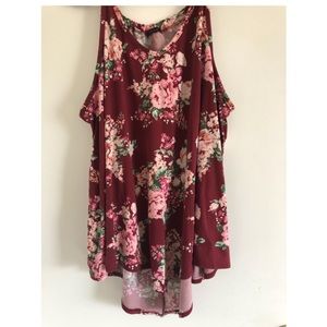 💰3 for $20💰 Flowy Floral Tank Top